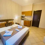 Ξενοδοχείο με διαμερίσματα Markos Thassos