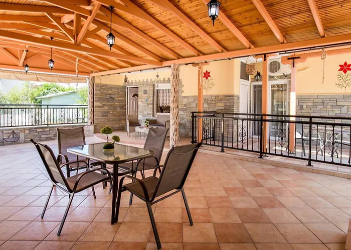 Markos Thassos * Potos