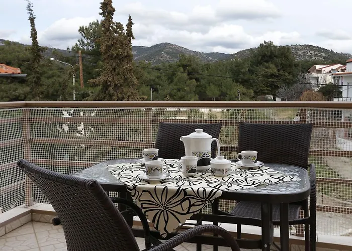 Markos Thassos * Potos